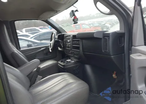 2015 Chevrolet Express 2500 Work Van from USA, damaged, VIN 1GCWGFCF3F1182174